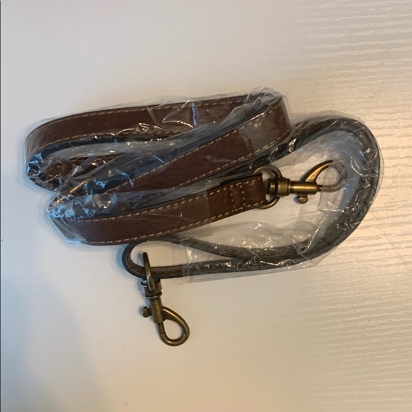 Justin Shoulder Bag - Picture 6 of 6